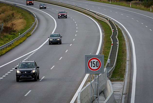 Stavba dálnice D3 má zelenou. Odpůrcům vadí, že povede turistickou oblastí