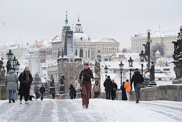 Vánoce na sněhu? Někde ano, slibují meteorologové a ukázali, kde bude sněžit
