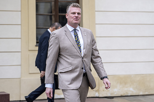 My nejsme schopni ustoupit, řekl Turek. Měl by dostat šanci, říká Babiš