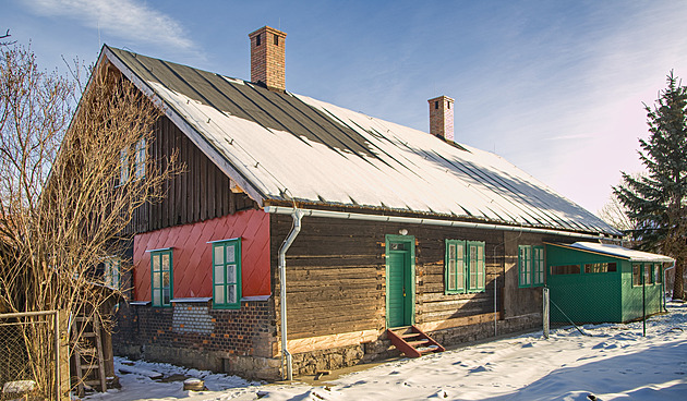 Jak žili lidé ze železáren. Dřevěnky v Třinci se staly další zastávkou Technotrasy