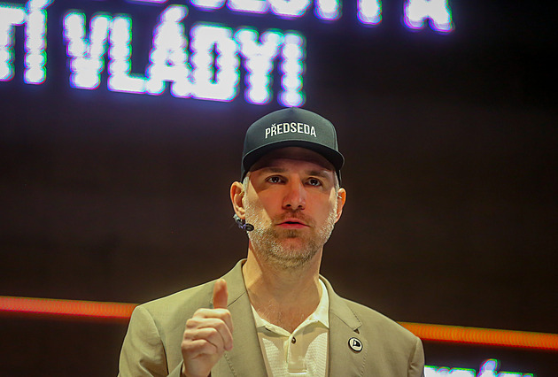 Hřib byl znovu zvolen předsedou Pirátů, Witosze z Ostravy porazil v prvním kole