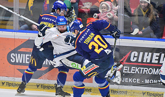 ONLINE: Kladno vede v Budějovicích, Brno ztrácí v Liberci. Pardubice hrají v Olomouci