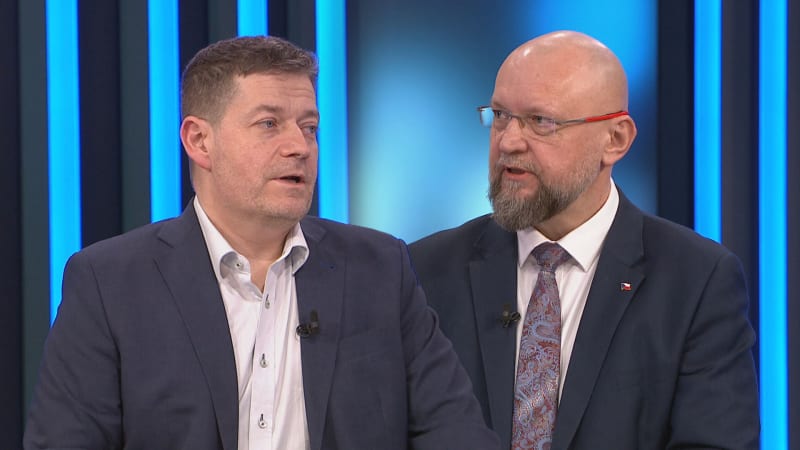 Macinkovo „h*vado“ či Pavlova „odpudivá bytost“? Nacher a Bartošek se přeli o politické kultuře