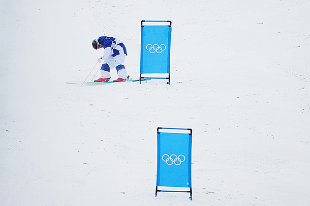 První trans sportovec na zimních hrách v kvalifikaci zcela propadl