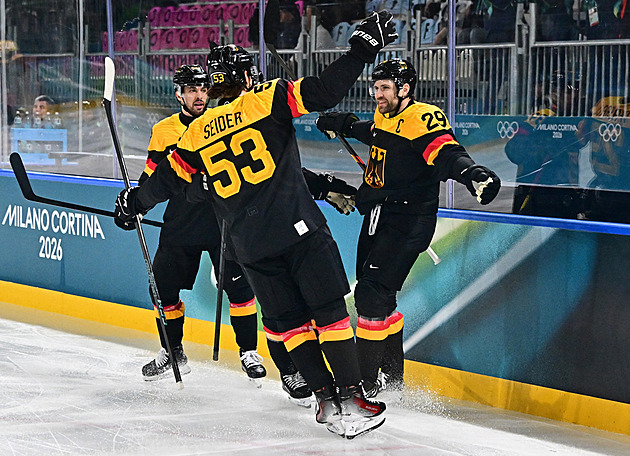 ONLINE: Lotyši bojují o první výhru proti Německu, brzy ale ztrácí, trefuje se Reichel