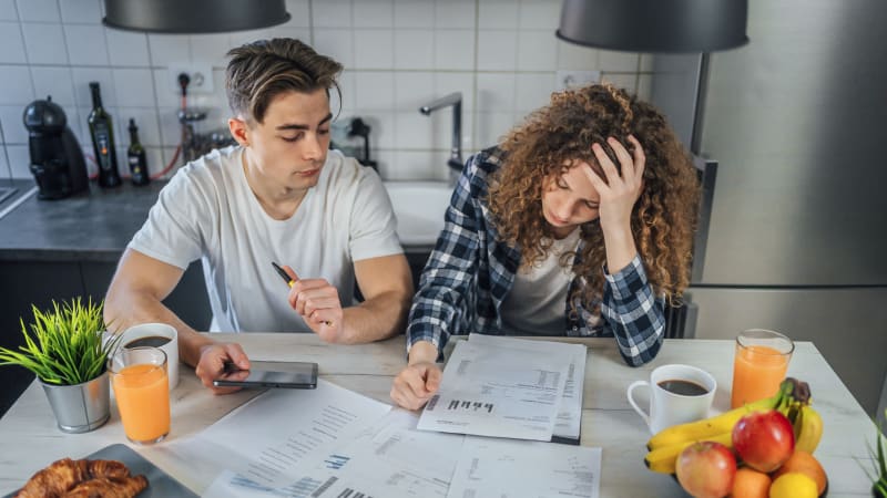 Peníze se párům mění v minové pole, odhaluje průzkum. Podle kterého ze čtyř modelů žijete vy?