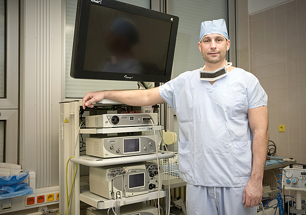 Obrovský nárůst úrazů kolen u dětí. Lékař „nároďáku“ nejen o vlivu covidu na klouby