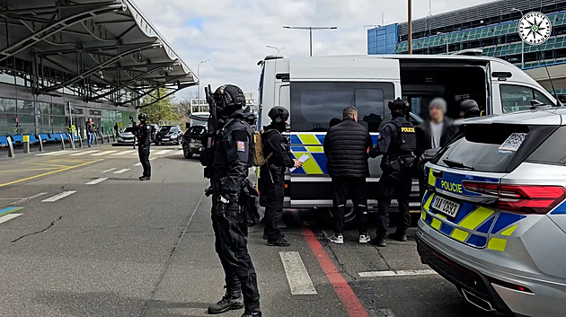 Česká policie předala moldavské straně dva muže odsouzené za pokus o vraždu