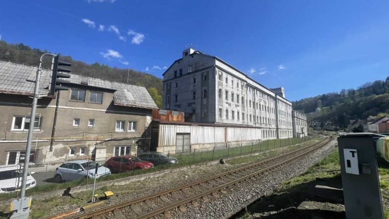 Nález těla v jímce na Děčínsku: Podle policie jde o ostatky neznámého muže