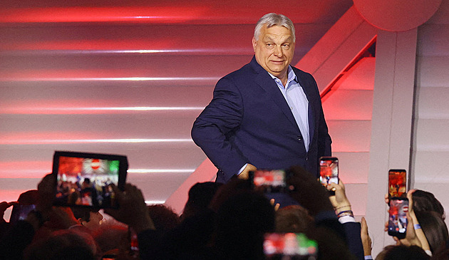 Operace Fénix. Orbán si líže rány, jeho strana hledá viníka debaklu