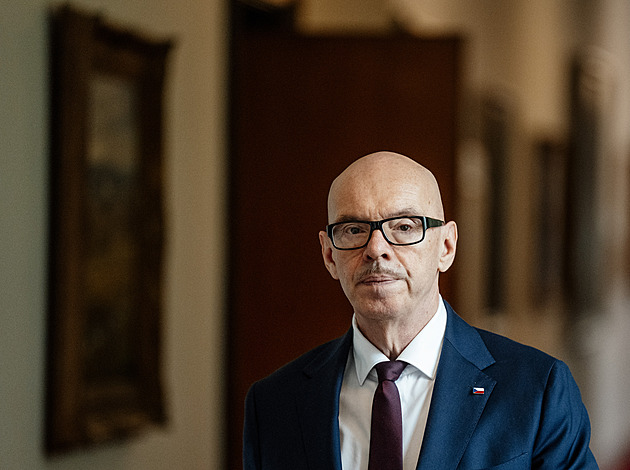 Neřekl jsem, že ČT a ČRo nefungují, chceme ale lidem zrušit daň, prohlásil Klempíř