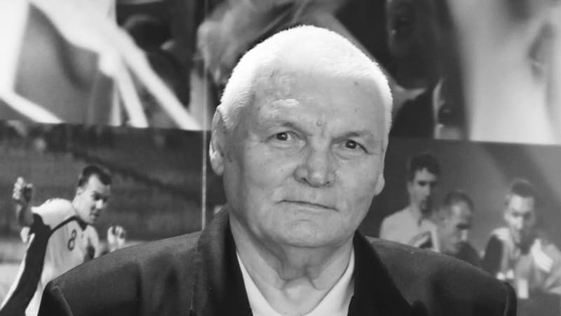 Zemřela fotbalová legenda Anton Švajlen. Slavný brankář v Tokiu pomohl ke stříbru