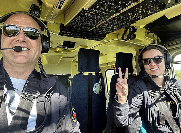 Nehrají si na Cruise. Šéf policejních pilotů o ženách v týmu i hašení u Hřenska