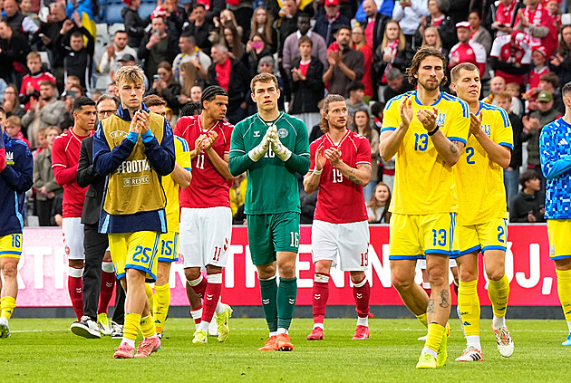 Eriksen zkolaboval na hřišti, utkání Dánska s Ukrajinou se nedohrálo